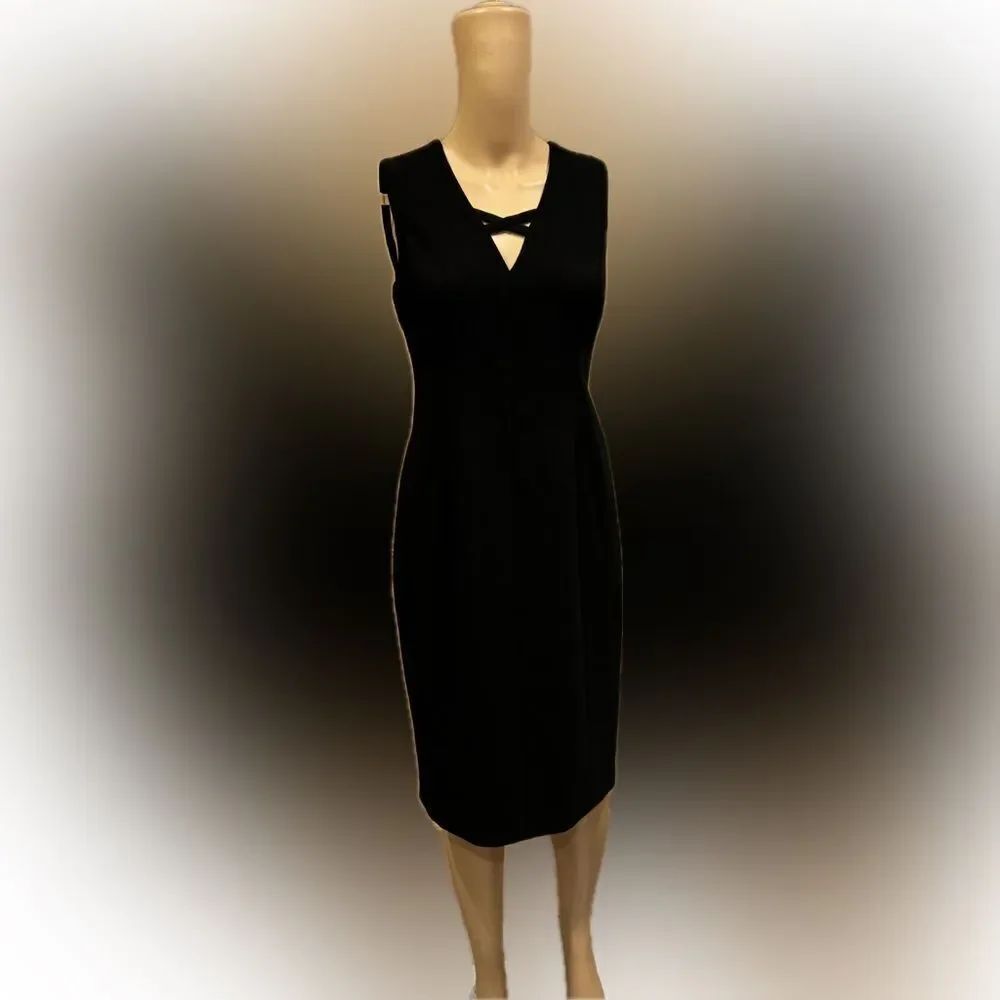 Calvin Klein Knee Length Gold Zipper V Neck BLK Dress with cross Design SZ 2